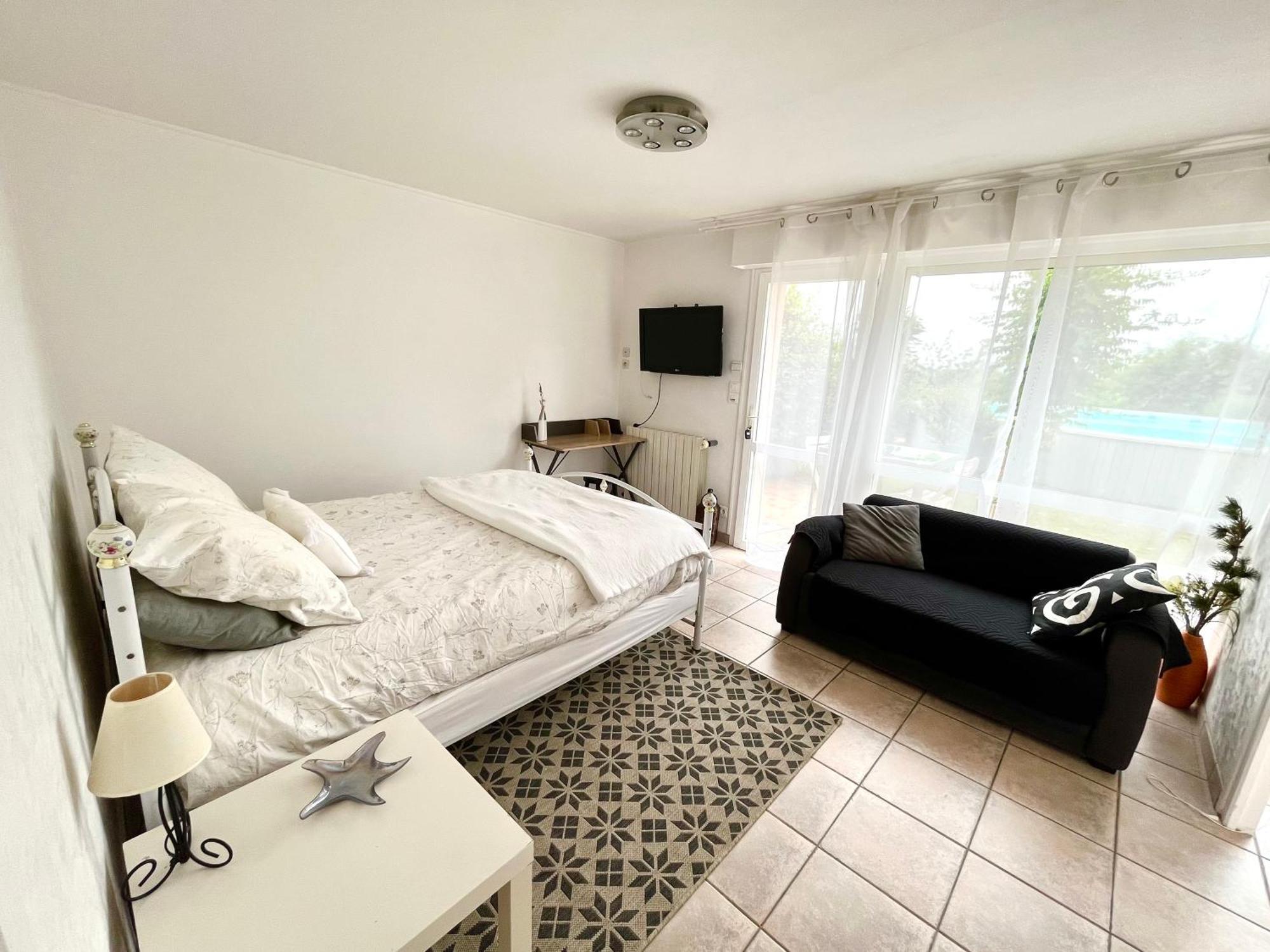 Chambre Avec Vue La Roche-Chalais Extérieur photo